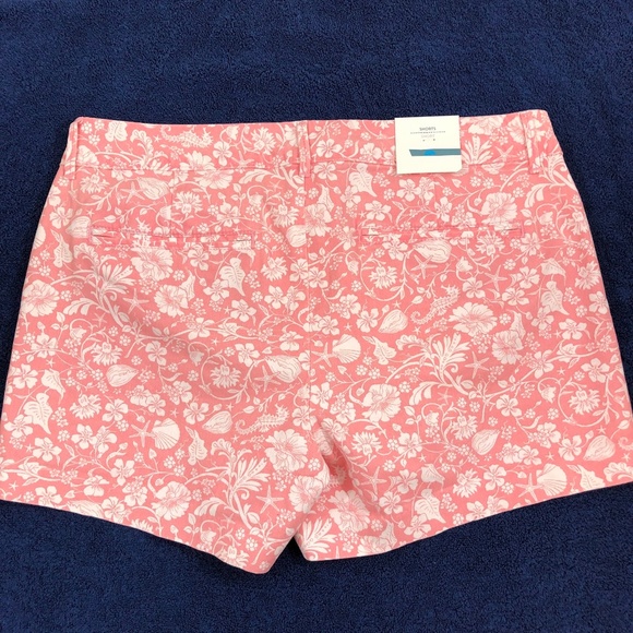 NWT Old Navy 'Pixie' Light Pink Twill 3.5" Shorts - Picture 2 of 3